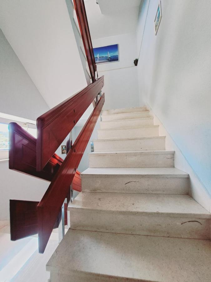 Guesthouse Varnica Kaštel Lukšić Exteriér fotografie