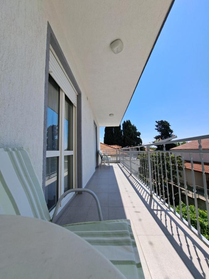 Guesthouse Varnica Kaštel Lukšić Exteriér fotografie