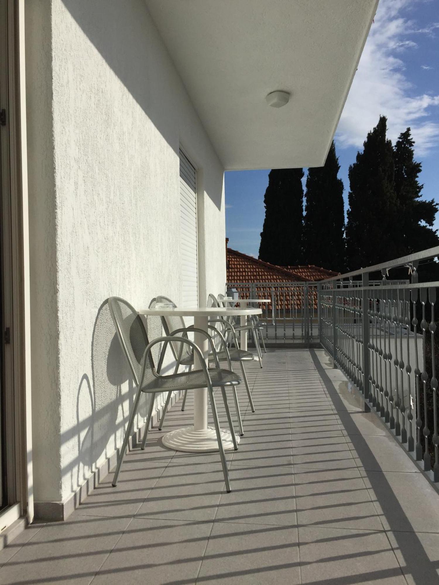 Guesthouse Varnica Kaštel Lukšić Pokoj fotografie
