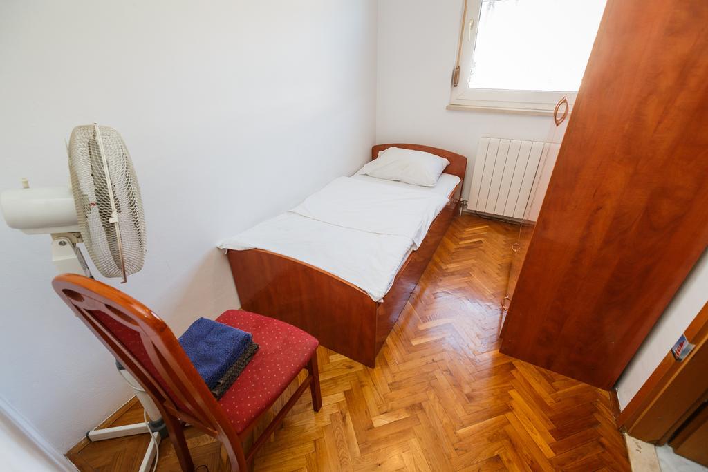 Guesthouse Varnica Kaštel Lukšić Pokoj fotografie